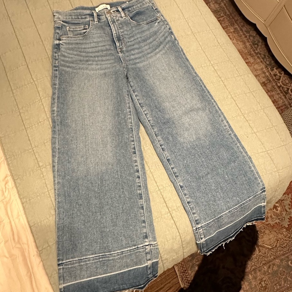 Cropped LOFT jeans
